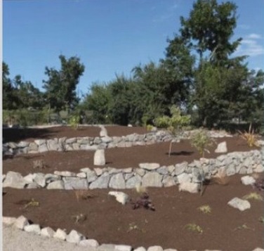 Block & Rock Retaining Walls